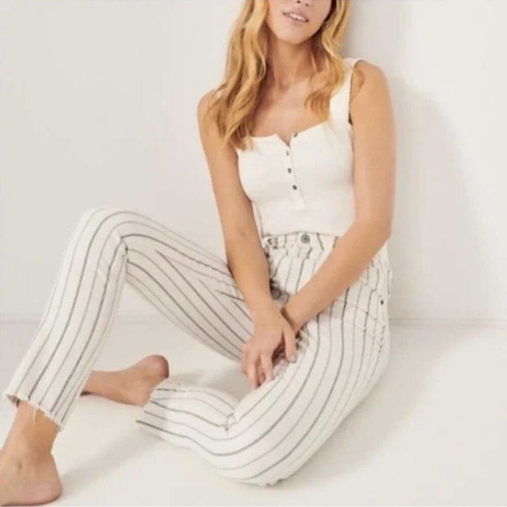 Abercrombie Simone High Rise‎ Slim Jeans Striped Size 28/6R White - Contemporary